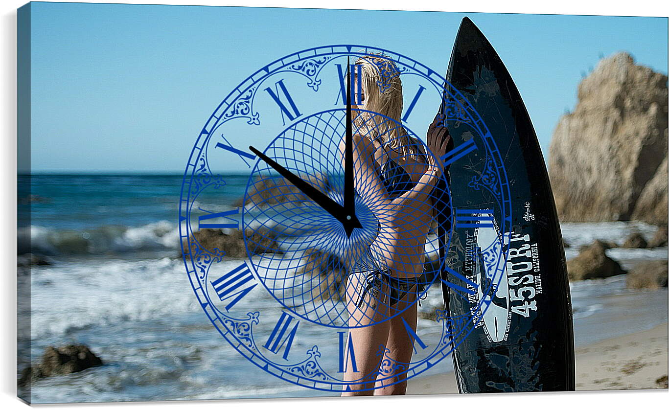 Часы картина - Блондинка с доской для сёрфинга