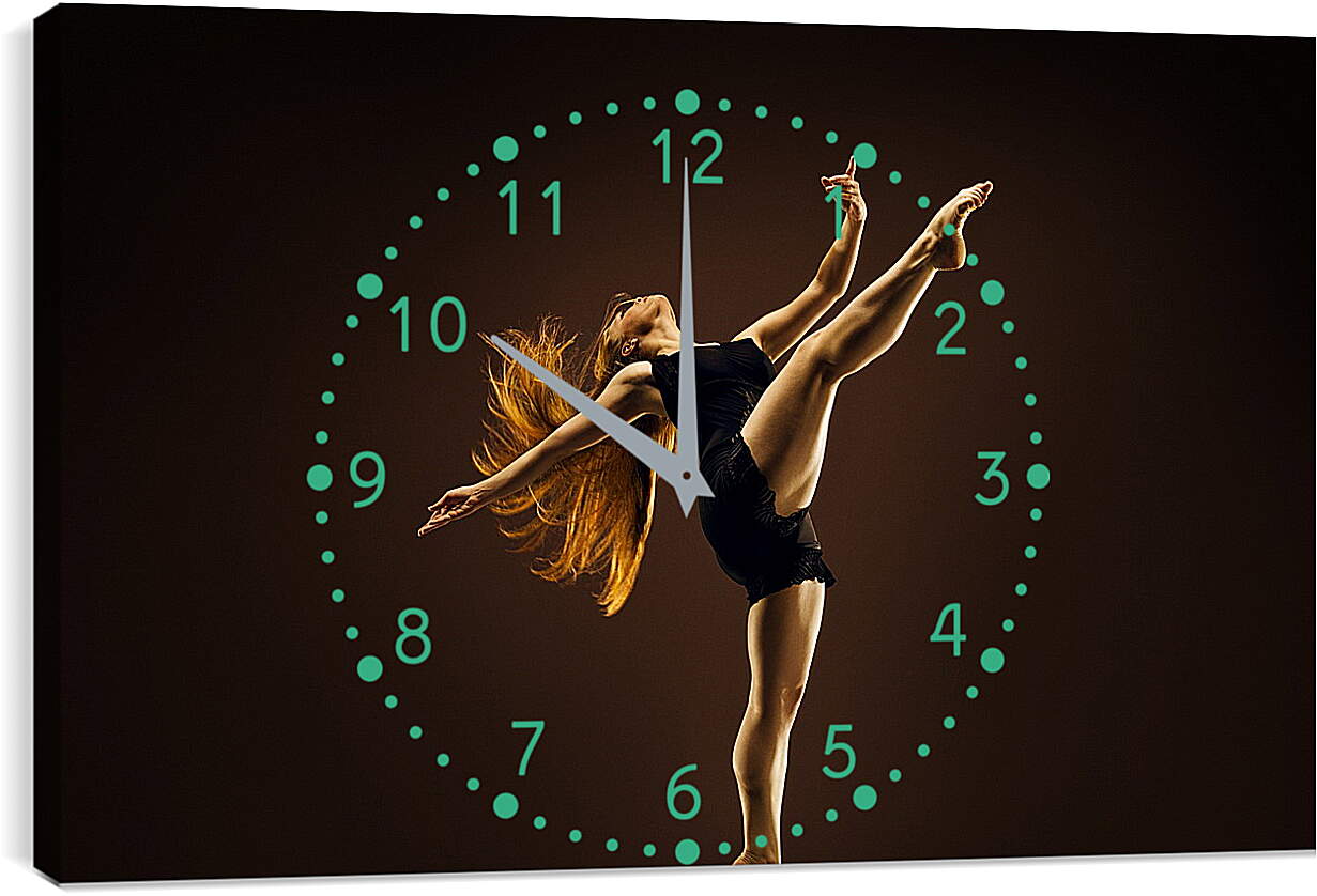Часы картина - Выполнение гимнастического элемента