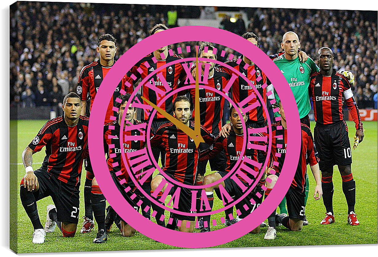 Часы картина - Фото перед матчем ФК Милан