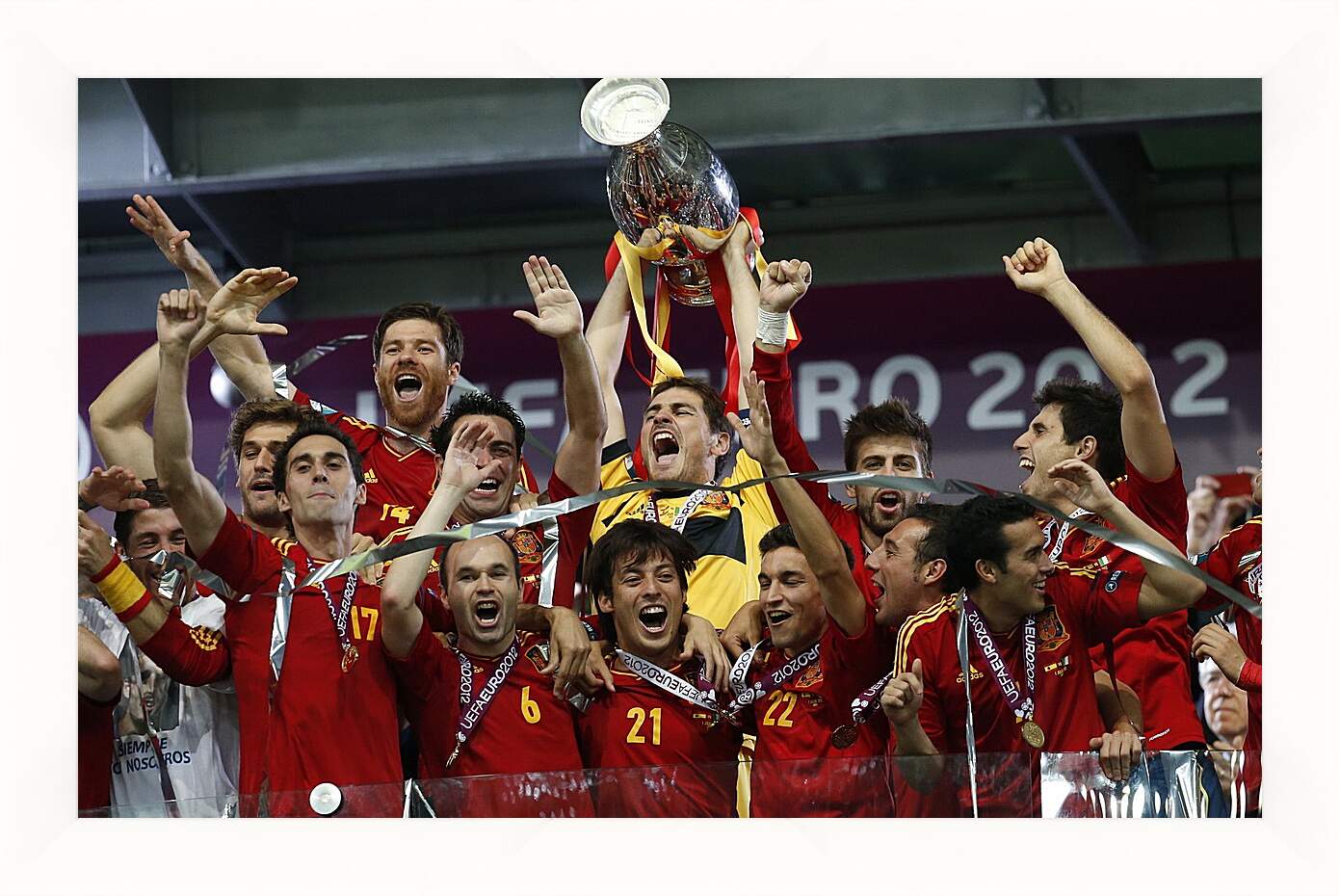 Картина в раме - Сборная Испании чемпионы Европы по футболу