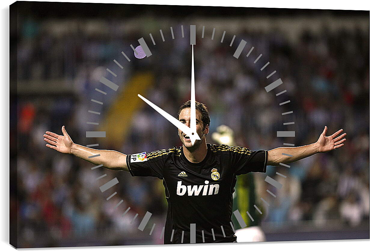 Часы картина - Футболист. Реал Мадрид.