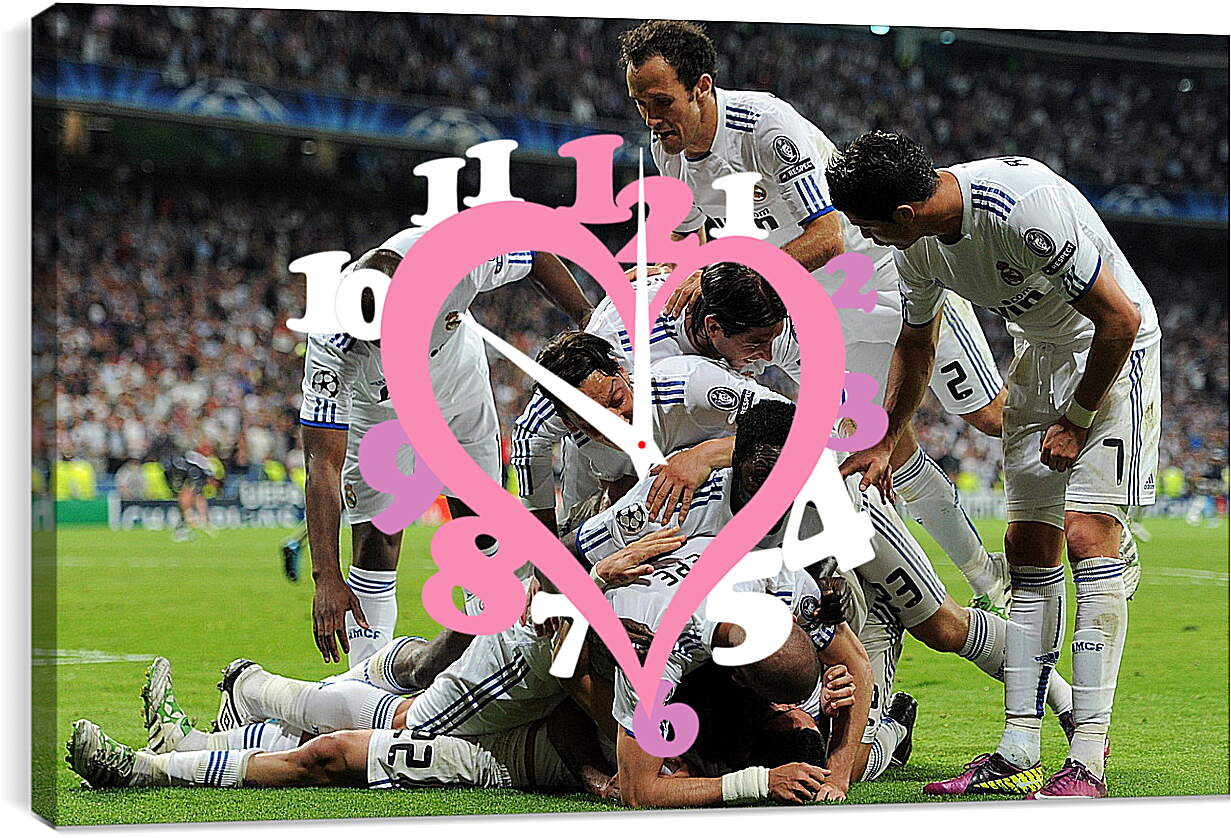 Часы картина - Роналду и Пепе с партнерами по Реалу Мадриду