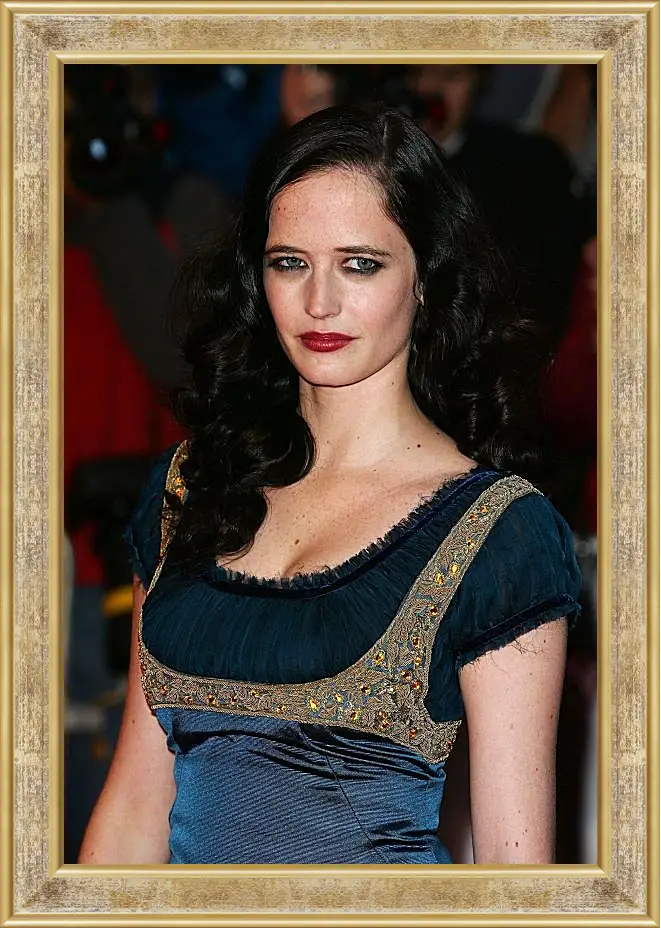 Знаменитость Eva Green - 260 слив частных порнофотографий из iCloud, iPhone, с м