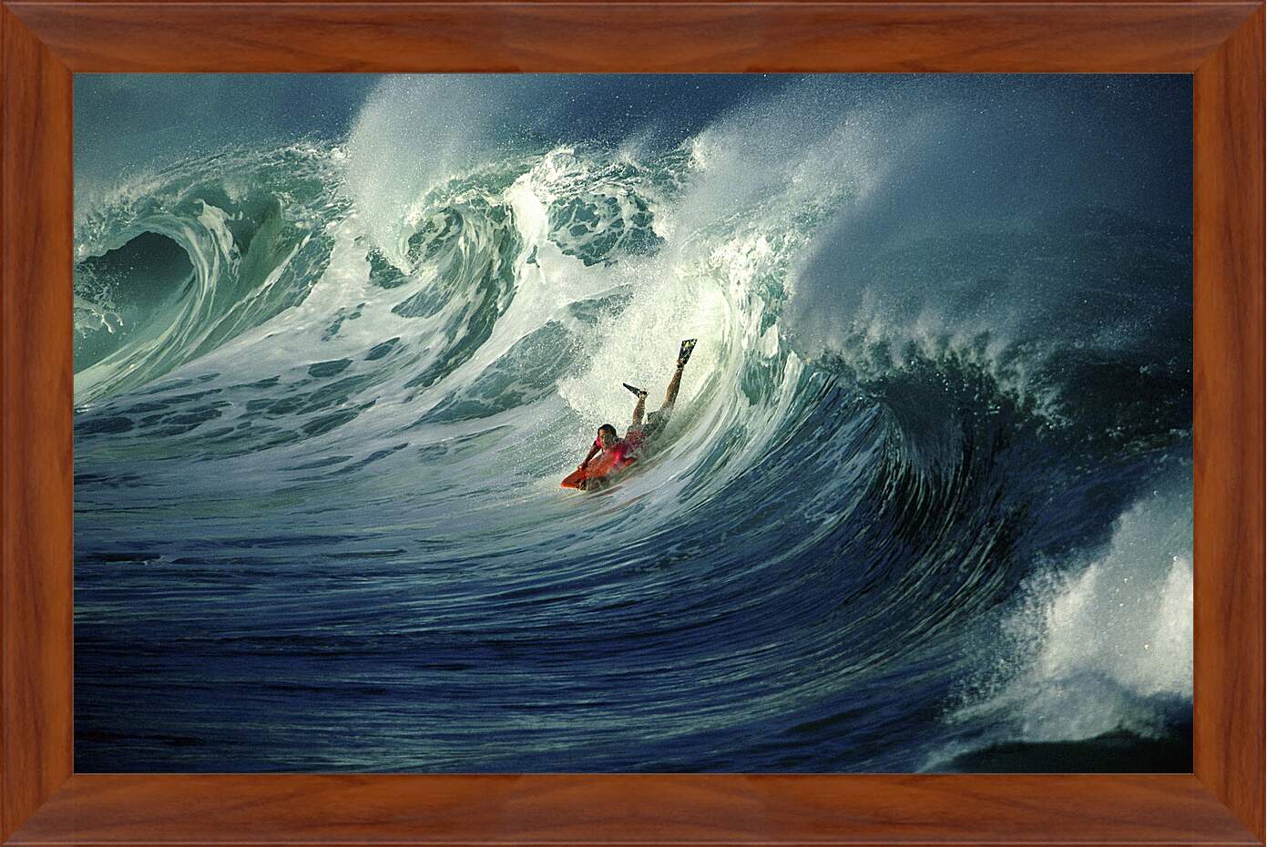 Картина в раме - Отчаянный сёрфингист
