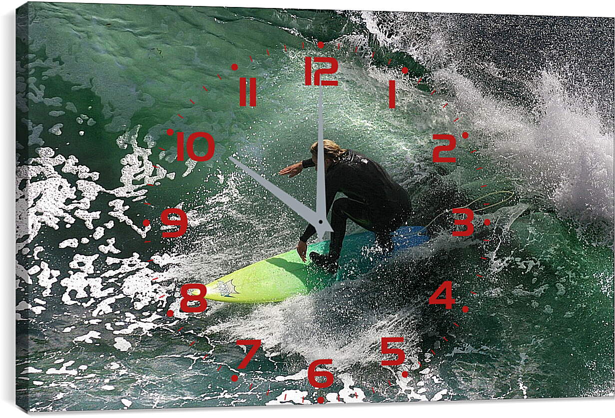Часы картина - Сёрфингист в комбинезоне
