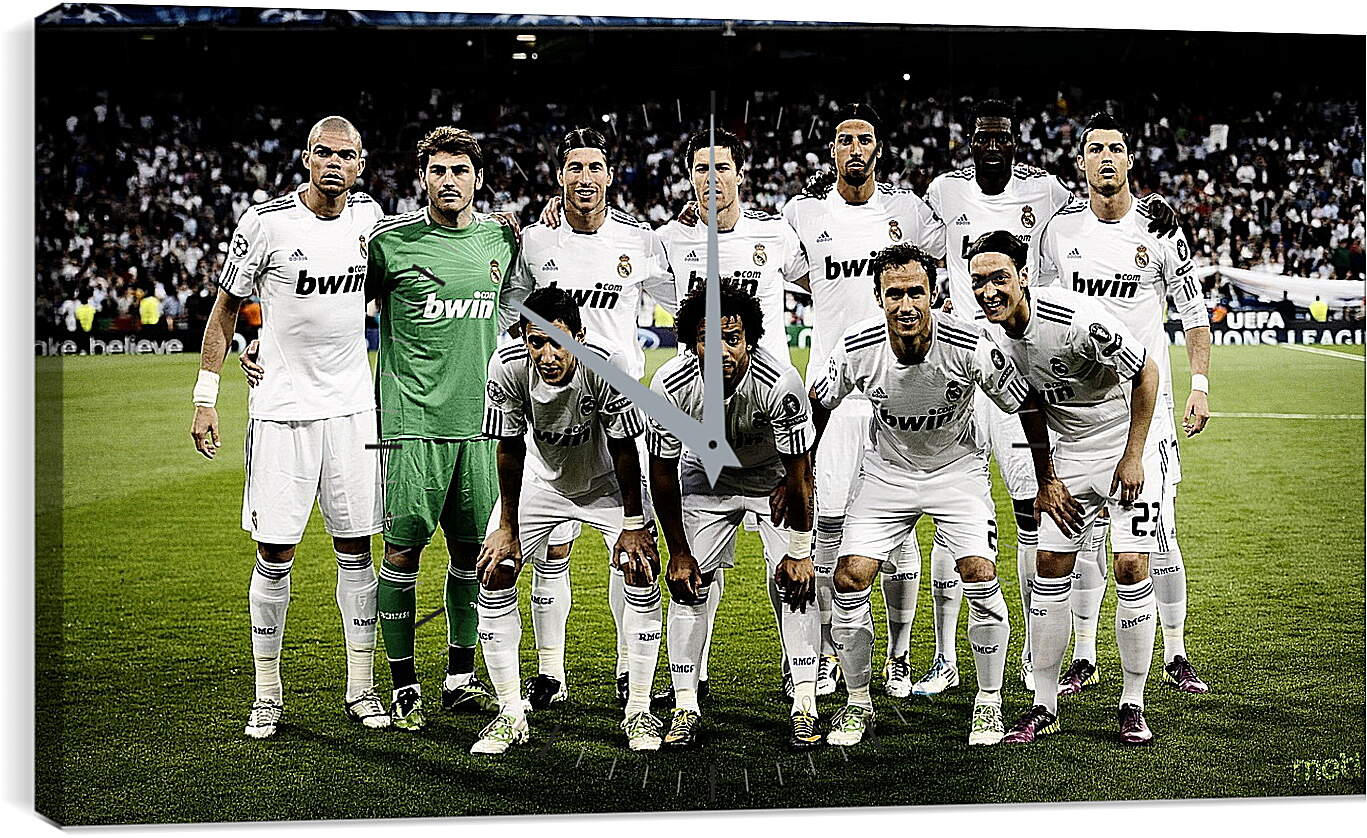 Часы картина - Фото перед матчем ФК Реал Мадрид. FC Real Madrid