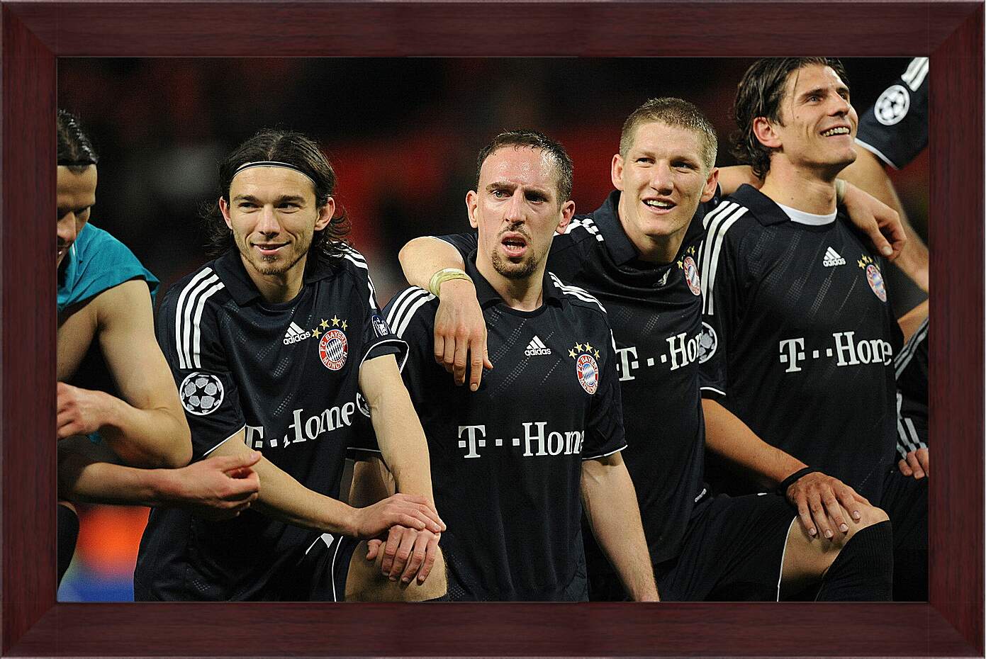 Картина в раме - Игроки Баварии Мюнхен отмечают гол