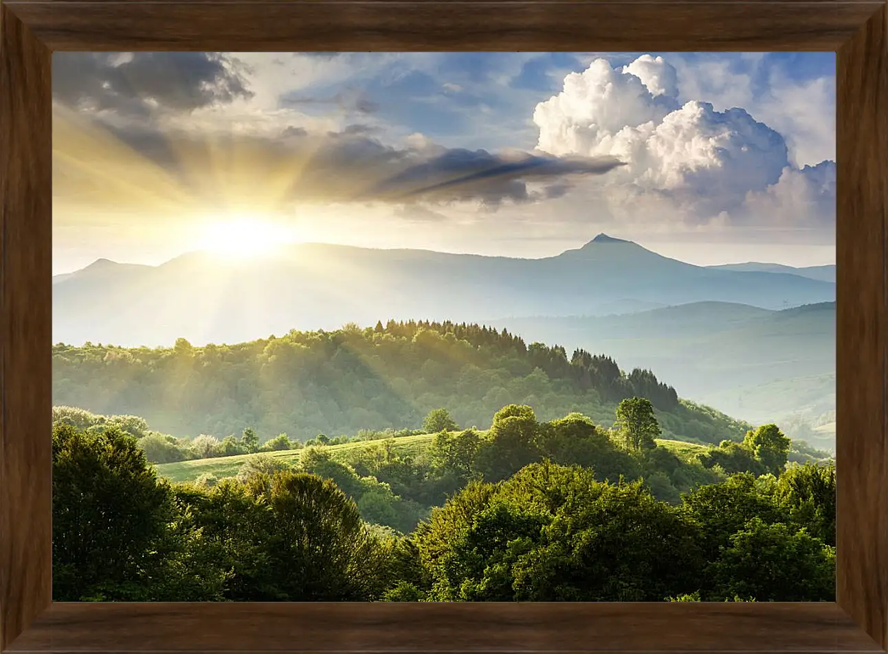 Картина в раме - Рассвет в горах