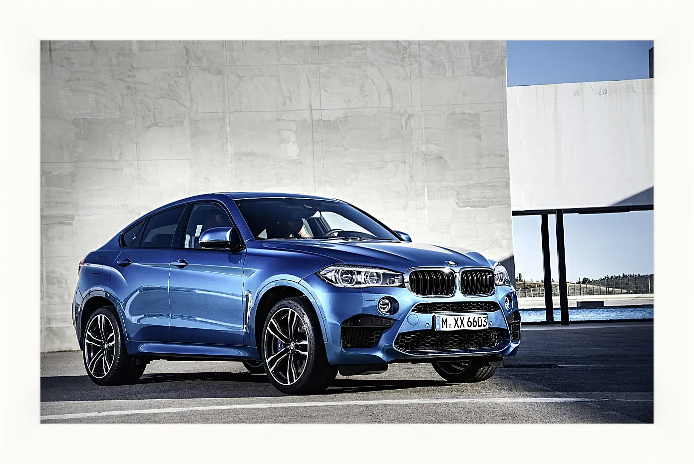 Картина в раме - BMW X6 M