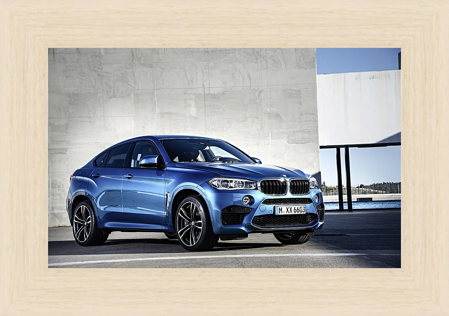 Картина в раме - BMW X6 M