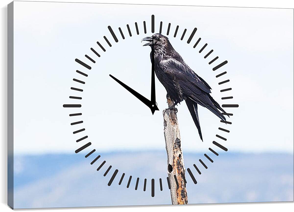 Часы картина - Чёрный ворон сидит на палке
