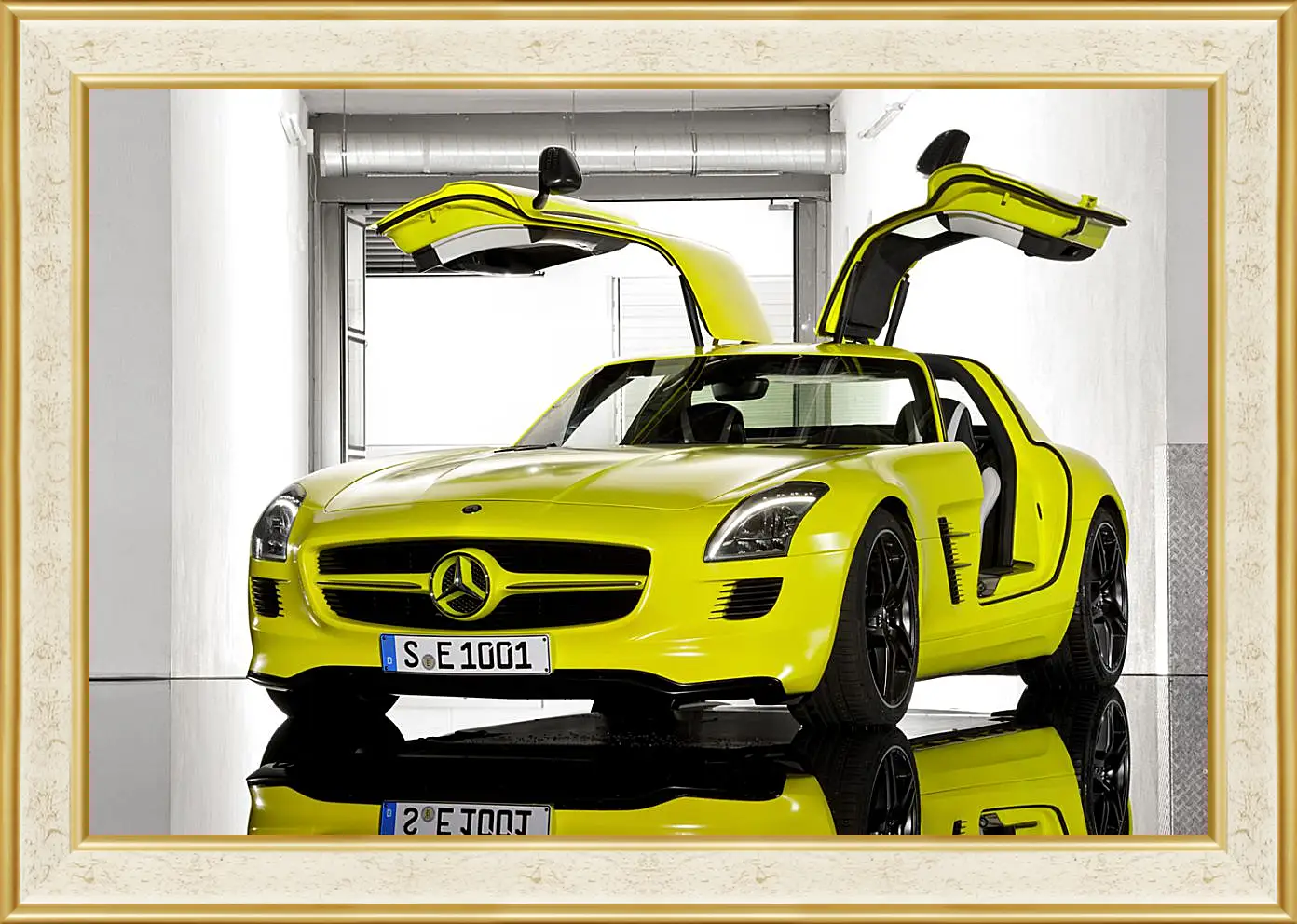 Картина в раме - Mercedes SLS AMG