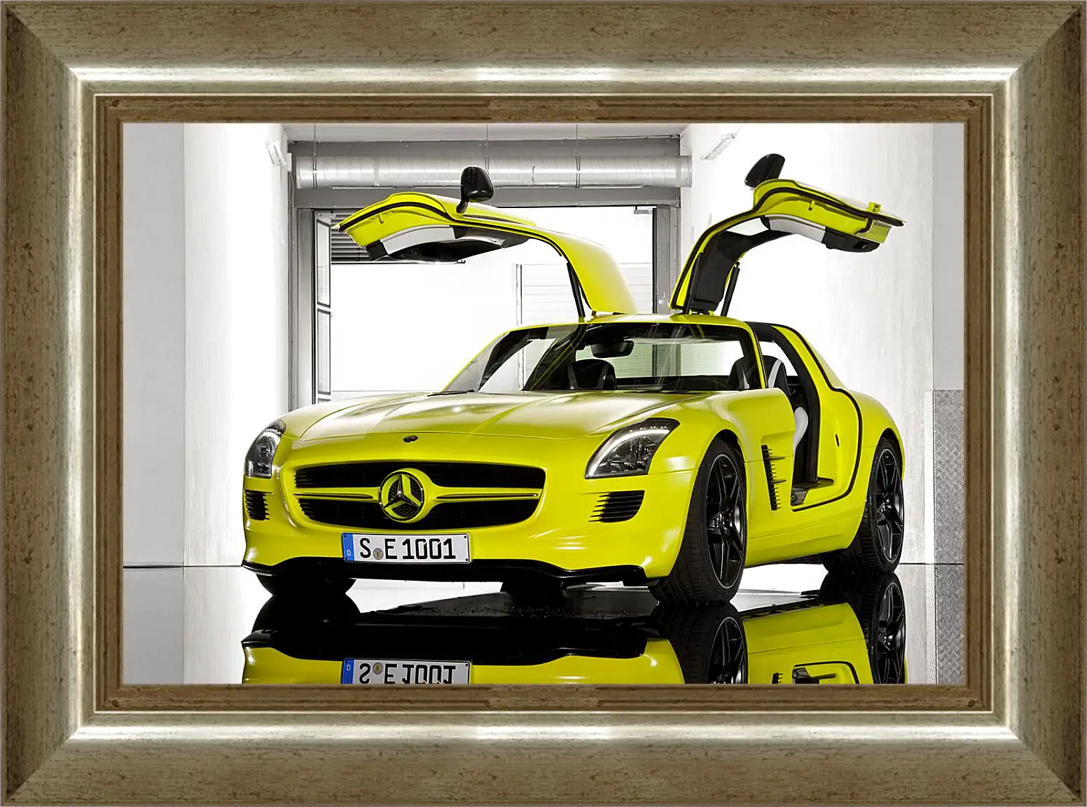 Картина в раме - Mercedes SLS AMG