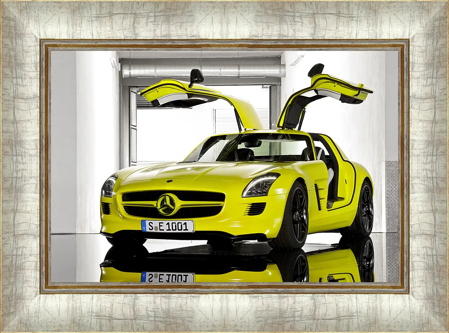 Картина в раме - Mercedes SLS AMG