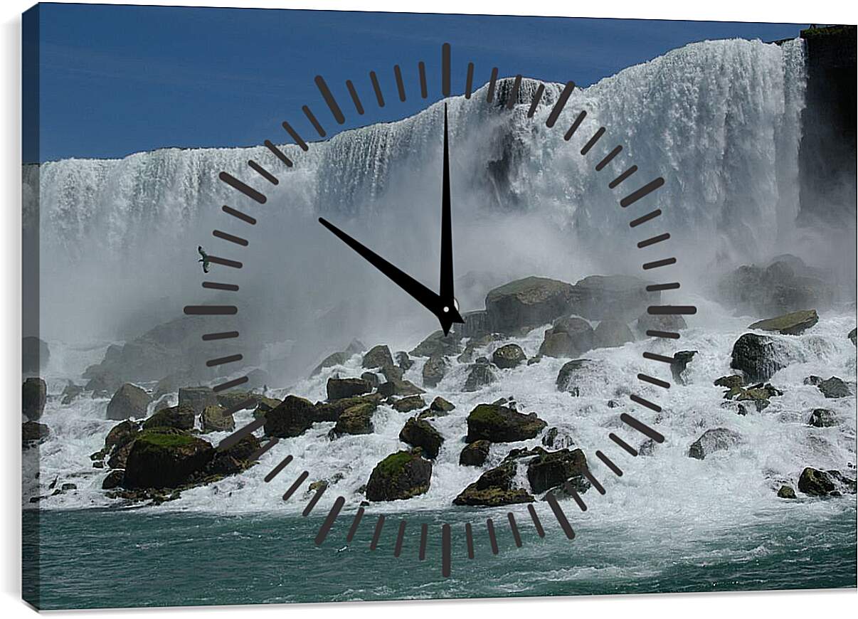 Часы картина - Чайка над водопадом