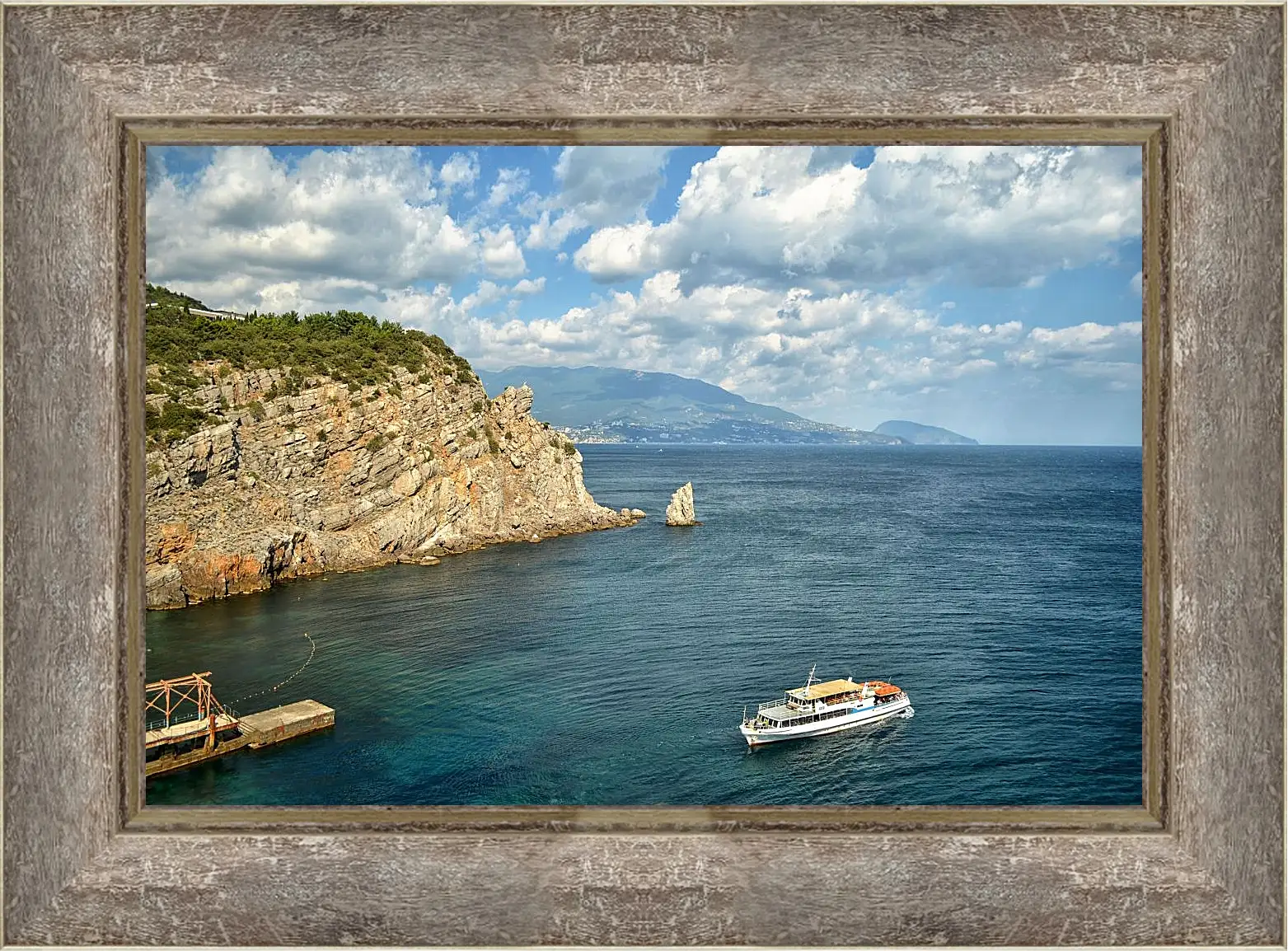 Картина в раме - Мыс Иоанна. Ялта. Крым