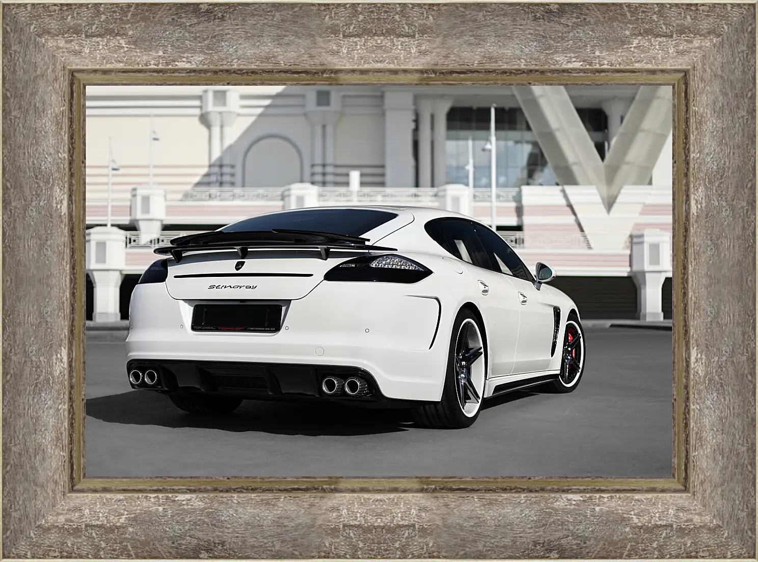 Картина в раме - Porsche Panamera белый