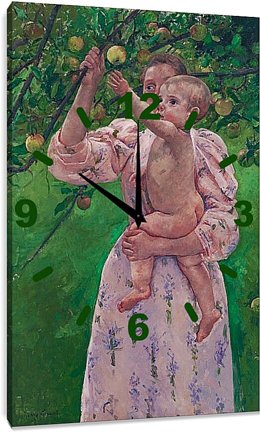 Часы картина - Child Picking a Fruit. Кэссетт (Кассатт) Мэри Стивенсон