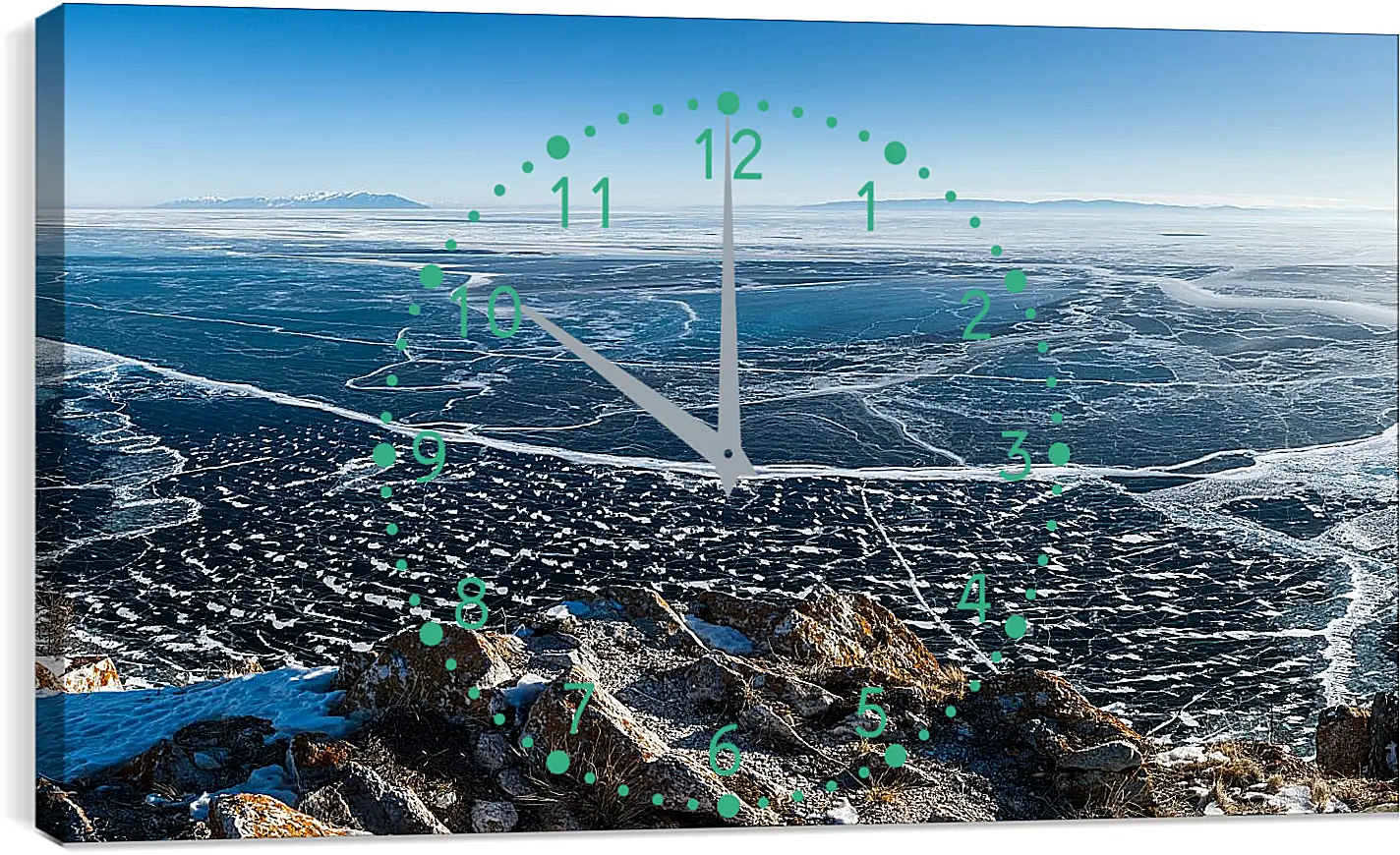 Часы картина - Озеро зимой. Байкал