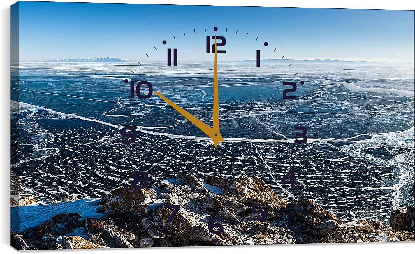 Часы картина - Озеро зимой. Байкал