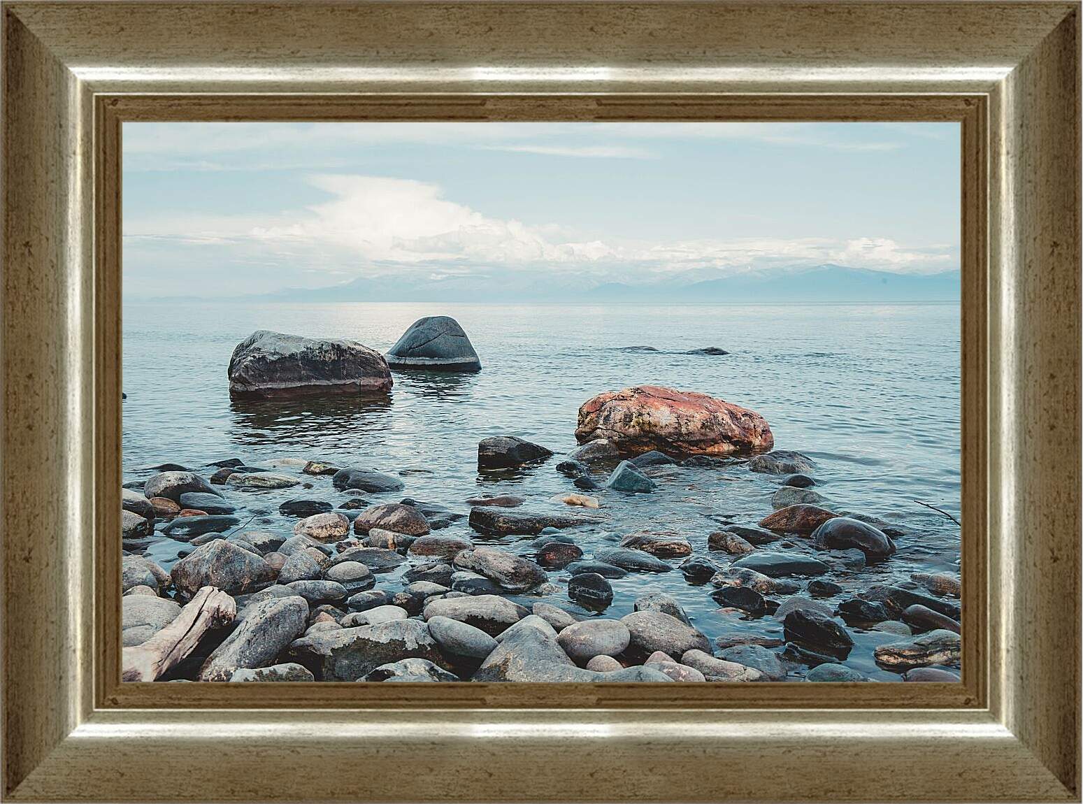Картина в раме - Прибрежные камни. Байкал