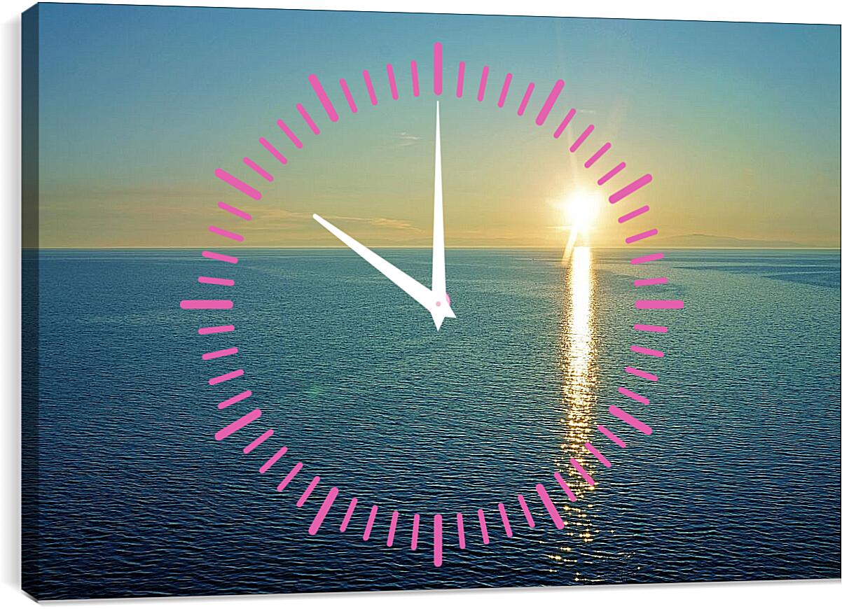 Часы картина - Красивый закат на озере. Байкал