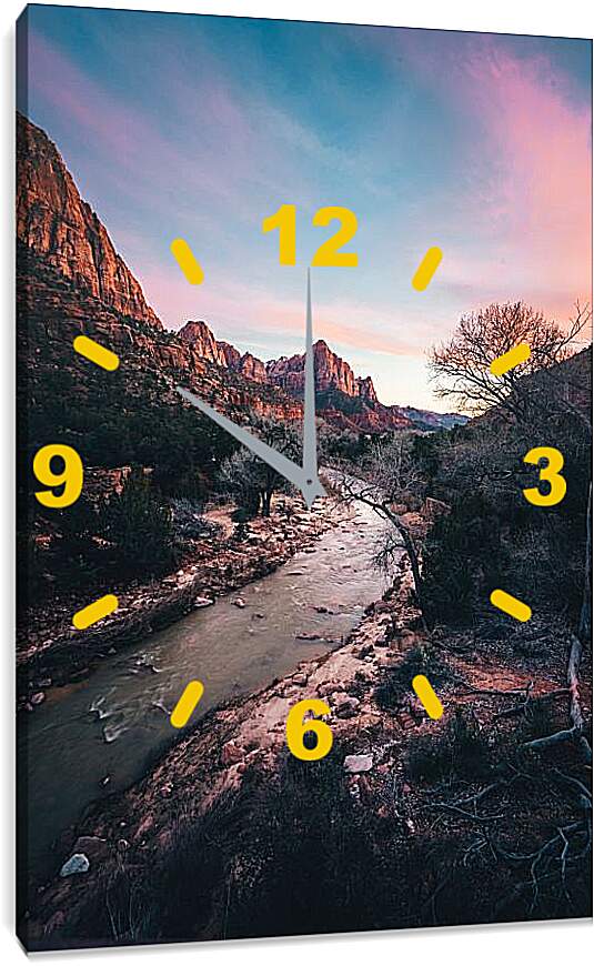 Часы картина - Горная река