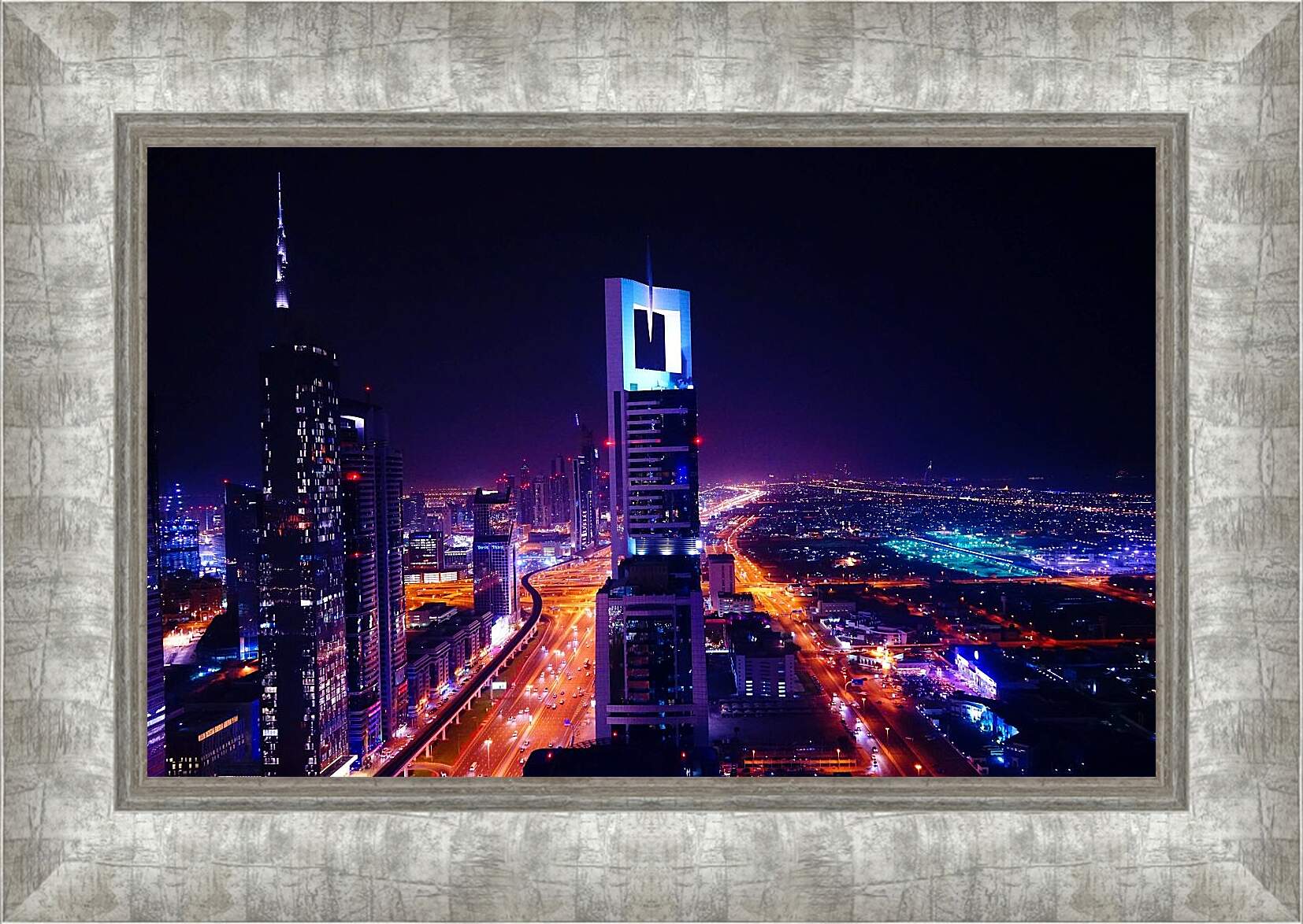 Картина в раме - Небоскрёбы вдоль дороги. Дубай