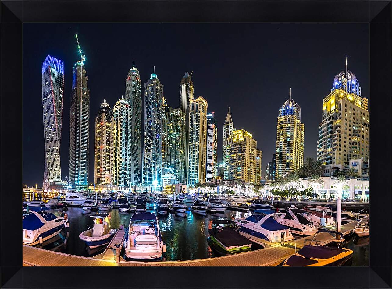 Картина в раме - Яхты в гавани на фоне города. Дубай