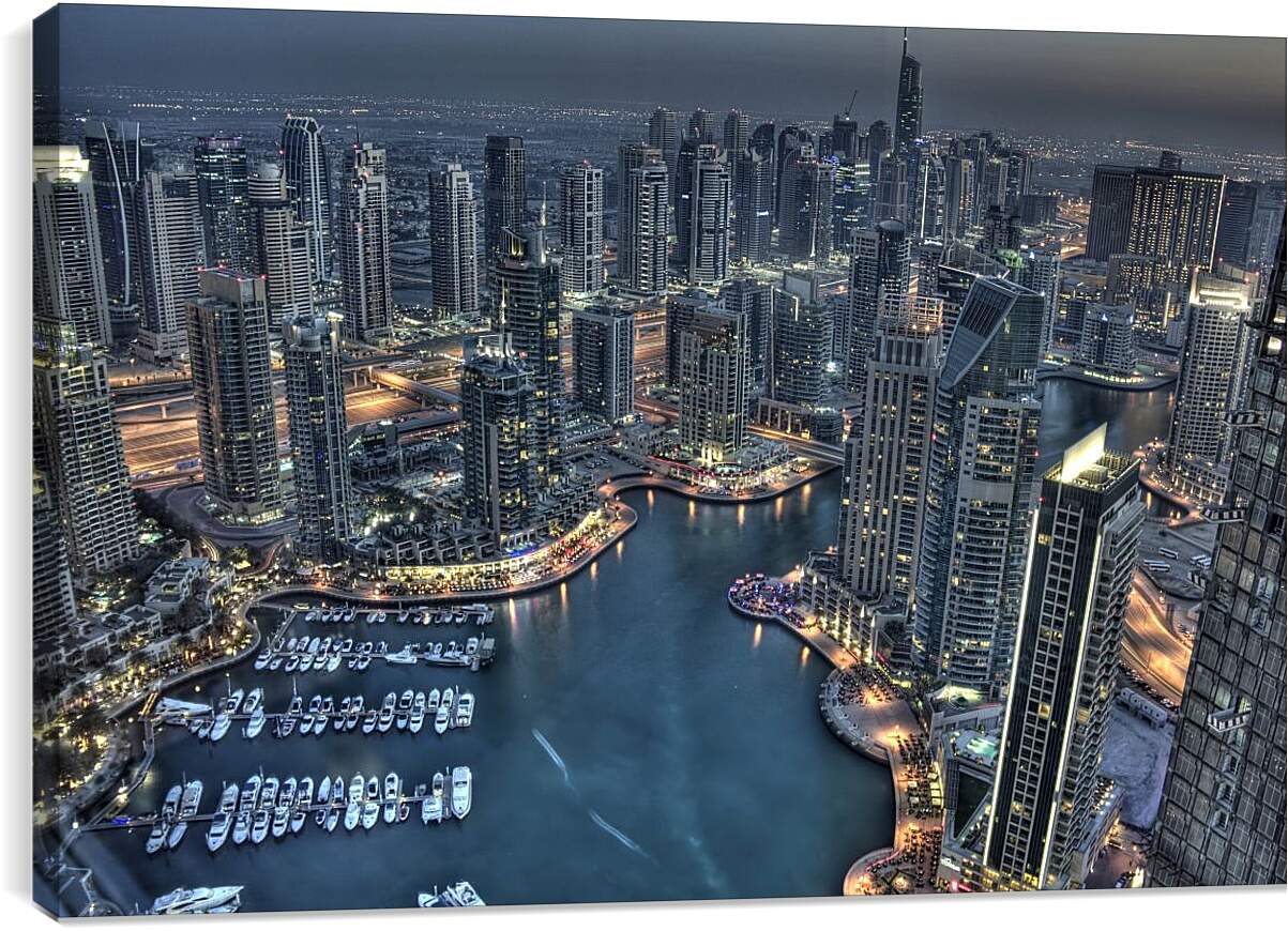 Постер и плакат - Вид на ночной город с высоты. Дубай