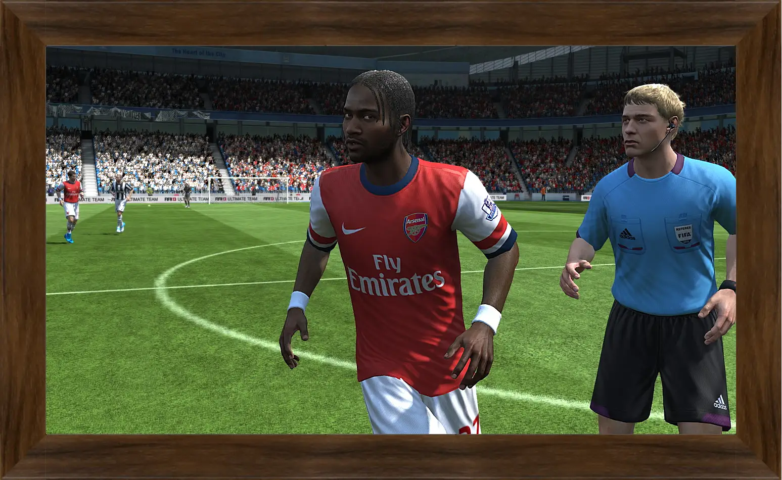 Картина в раме - Fifa Soccer 13
