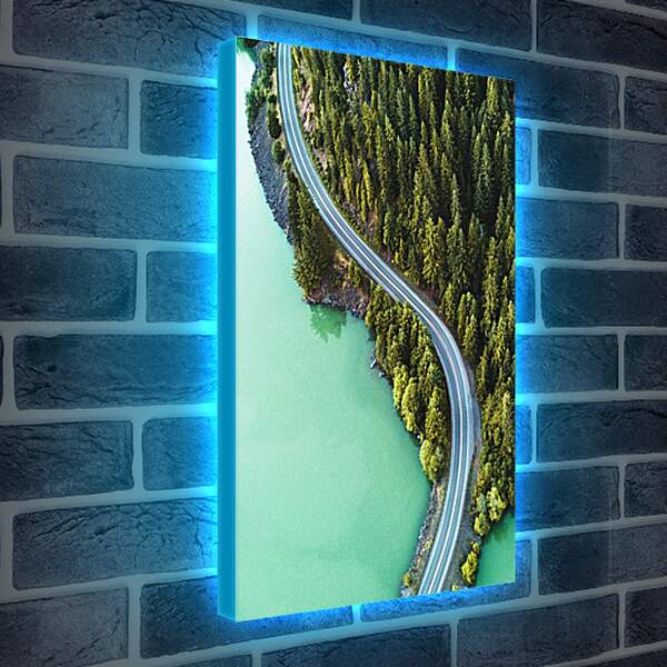 Лайтбокс световая панель - Изогнутая дорога вдоль водоёма