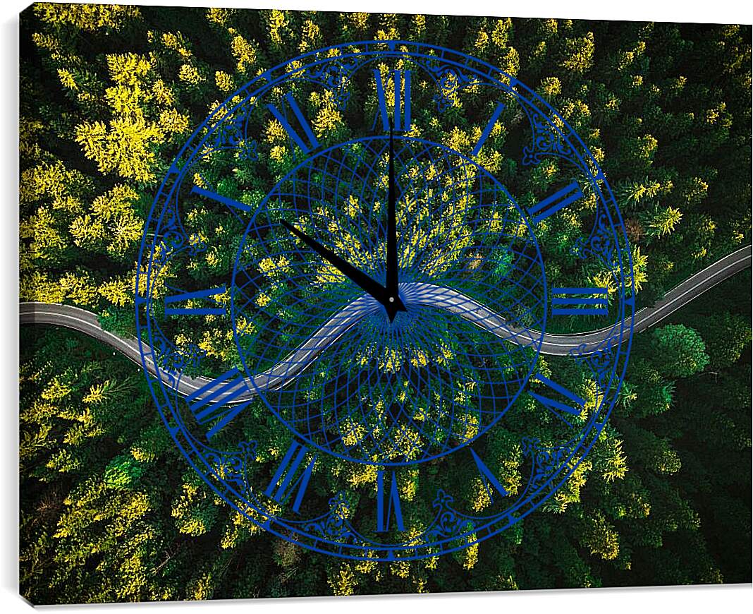 Часы картина - Изогнутая дорога в лесу