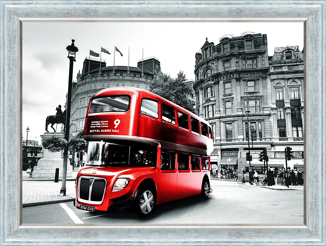 Картина в раме - London Bus