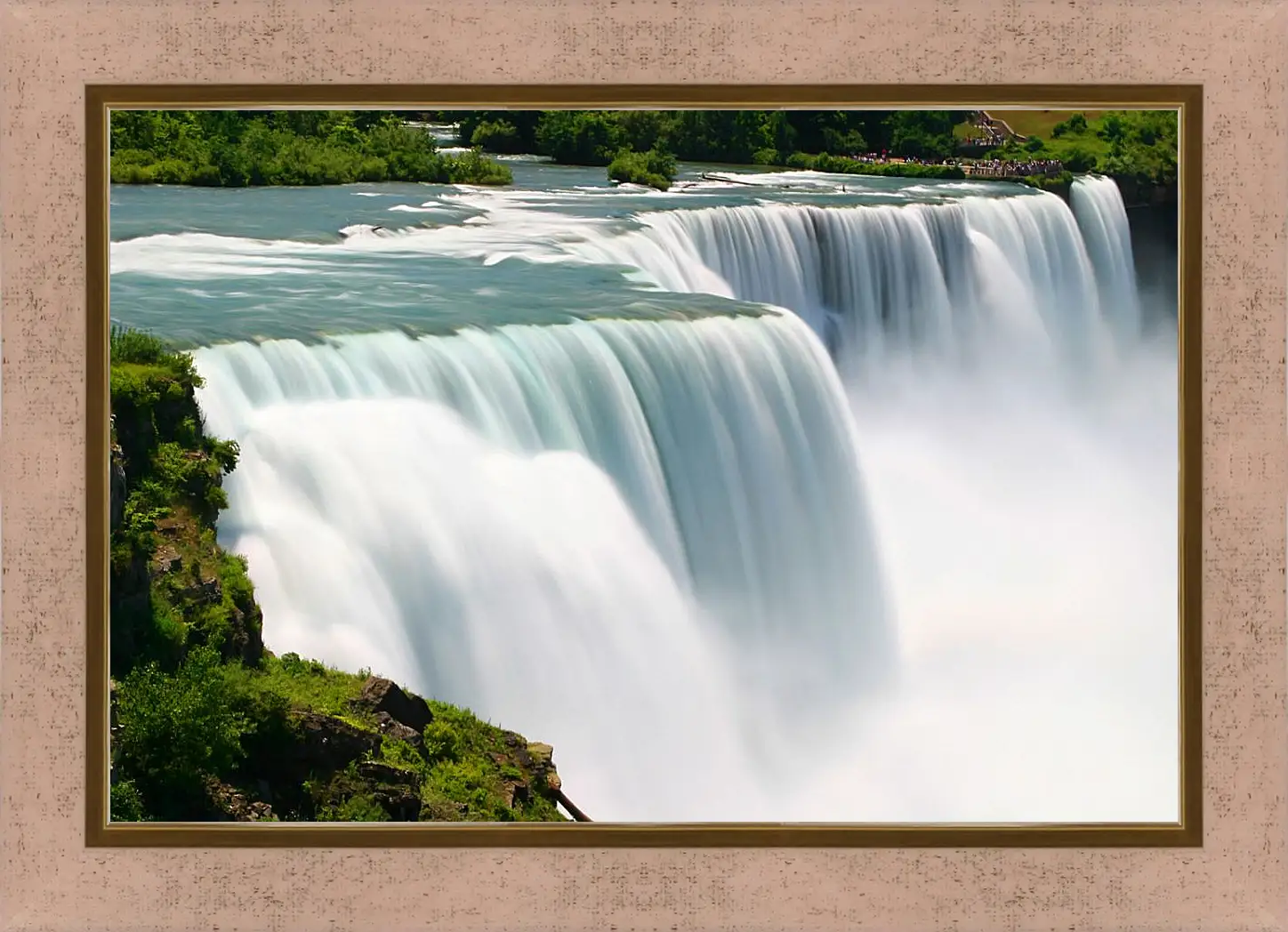 Картина в раме - Водопад