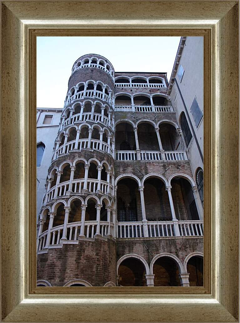 Картина в раме - Дворец Венеции