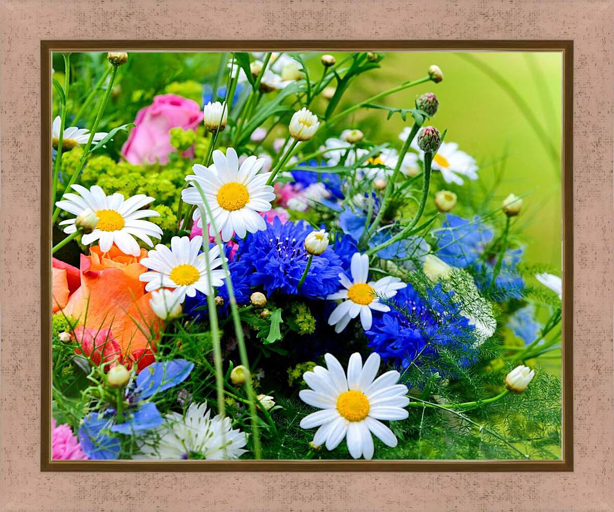 Картина в раме - Букет полевых цветов