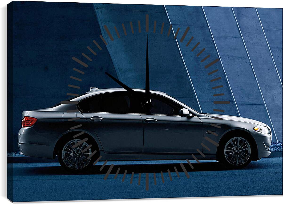 Часы картина - BMW 5 серия в профиль
