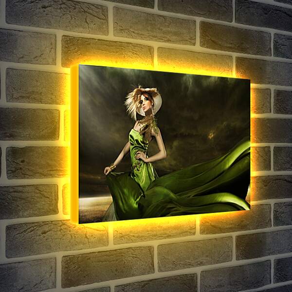 Лайтбокс световая панель - Зеленое платье в поле