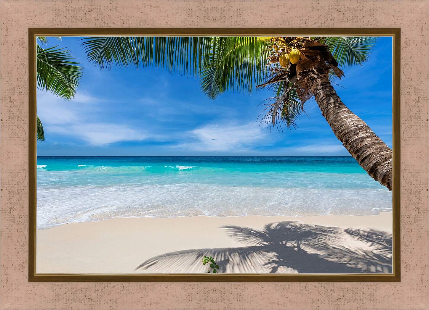 Картина в раме - Райский пляж под пальмами
