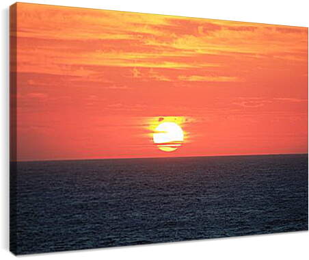 Постер и плакат - Sunset In Indian Ocean - Закат в Индийском Океане