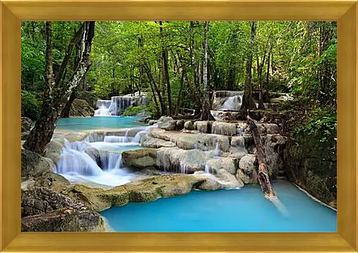 Картина в раме - Небольшой водопад в лесу