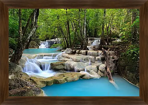 Картина в раме - Небольшой водопад в лесу