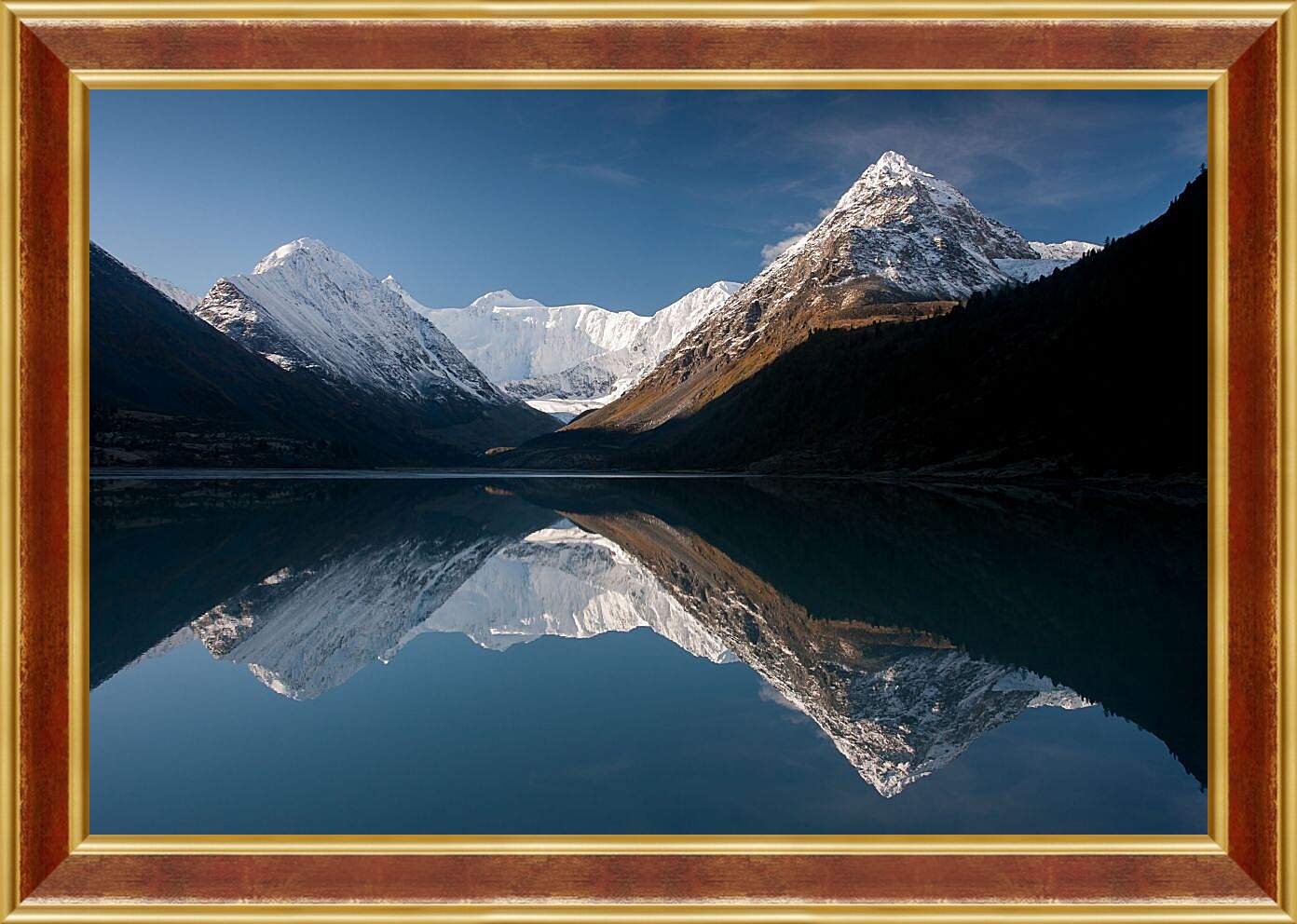 Картина в раме - Гора Белуха 2. Республика Алтай