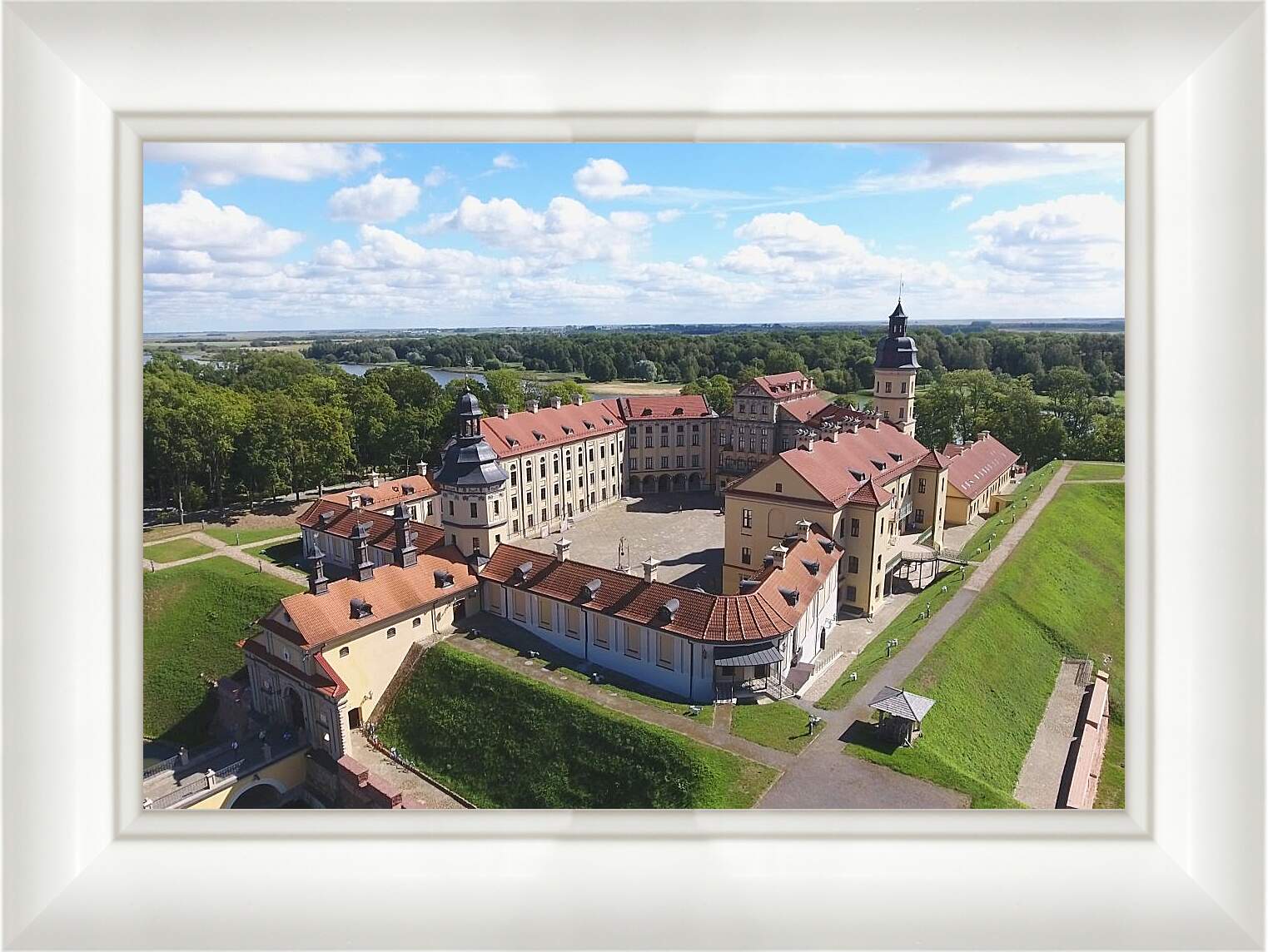 Картина в раме - Несвижский замок 2. Республика Беларусь