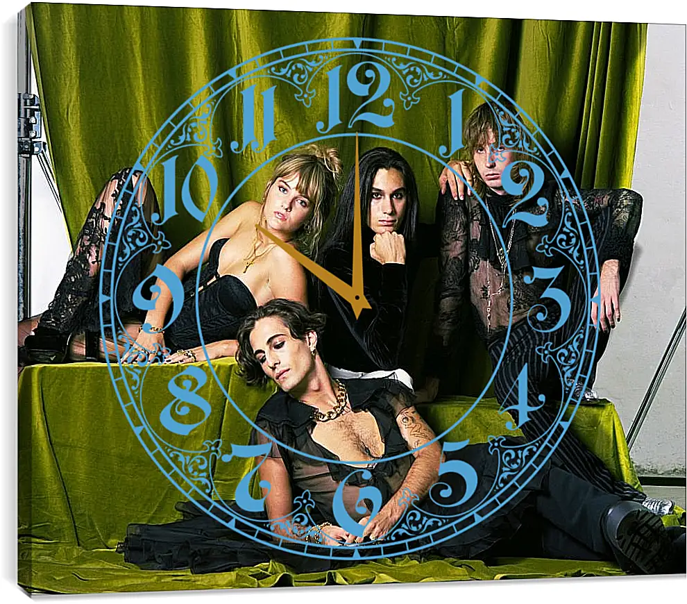 Часы картина - Maneskin. Итальянская рок-группа