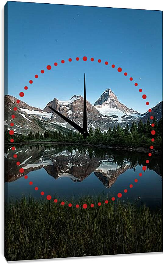 Часы картина - Небольшое озеро на фоне гор