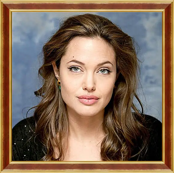 Картина в раме - Angelina Jolie
