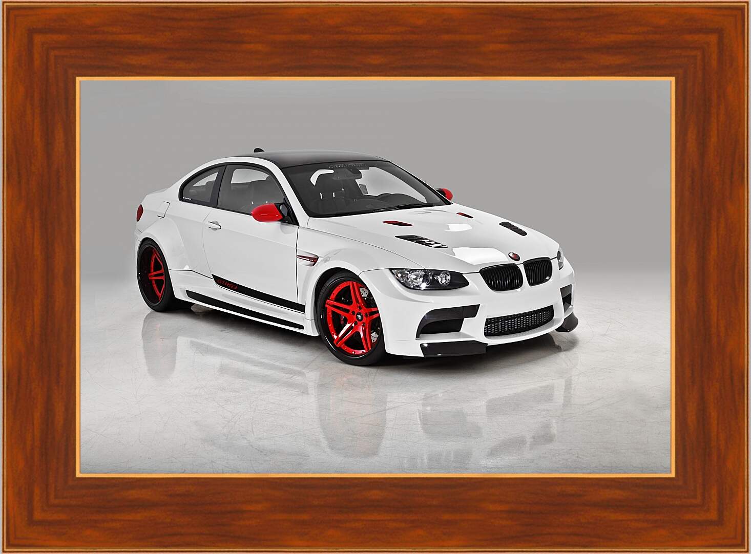 Картина в раме - BMW M3 (БМВ М3) белый