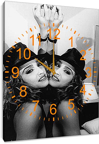 Часы картина - Madonna - Мадонна

